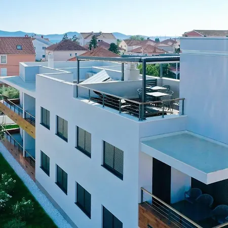 Appartement Lena Luxury Iii